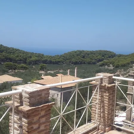 Revera Traditional Stone Villas, Apartments&studios
