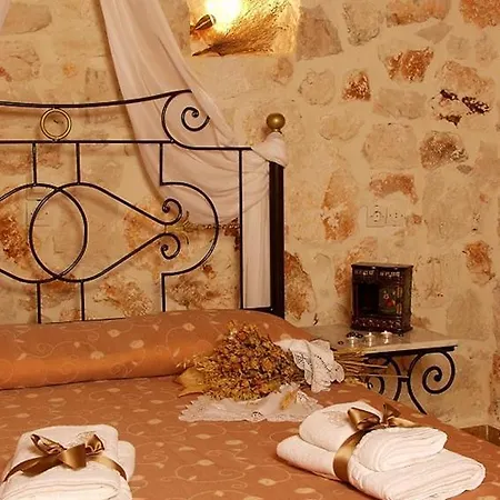 Revera Traditional Stone Villas, Apartments&studios Villa Keri