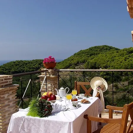 Revera Traditional Stone Villas, Apartments&studios
