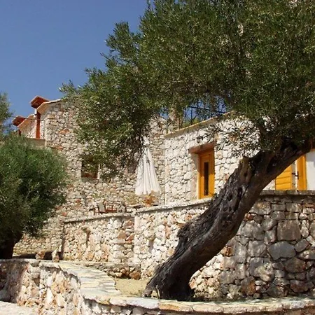 Revera Traditional Stone Villas, Apartments&studios *
